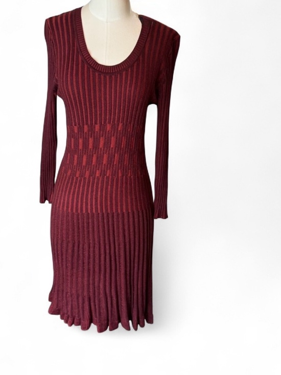 Max Studio Dresses & Skirts - Max Studio Ribbed Long-Sleeve Knit Dress in Burgundy textured design cotton bl